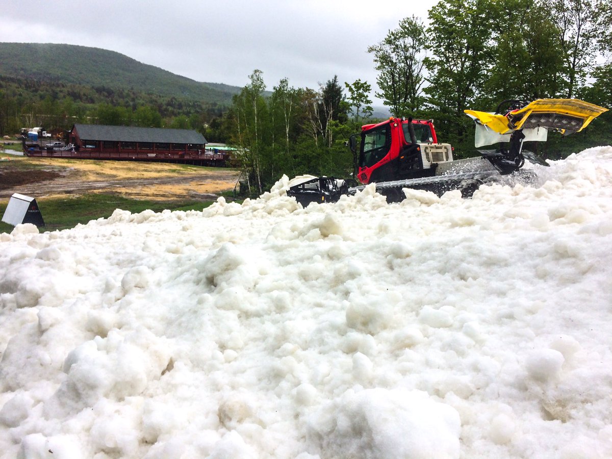 carinthiaparks's tweet photo. Ah push it. P-push it real good... #peacepipejam https://t.co/EAvyHy7WX3