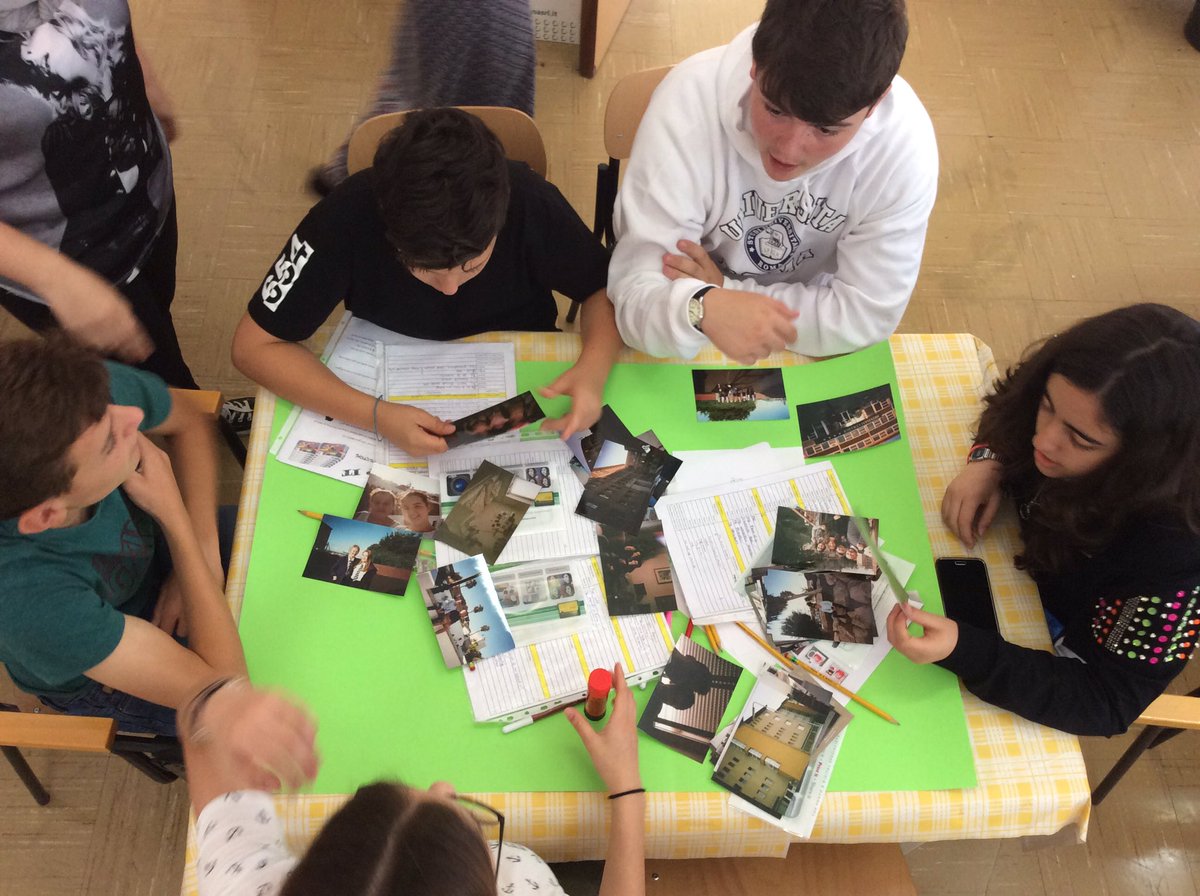 AwwauProject's tweet photo. @IESFatetar @GlobalBrixham @AytoEspera Día 5: new languages class (idiomas nuevos), collage, quiz "4 países" y ceremonia de despedida @IESFatetar @GlobalBrixham #Linz #Ferentino https://t.co/v6qJIigTB4