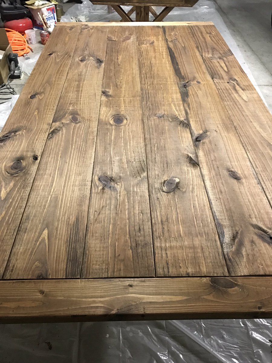 ShaneisCreative's tweet photo. So... I built a table recently. https://t.co/8F50lI4Ttb