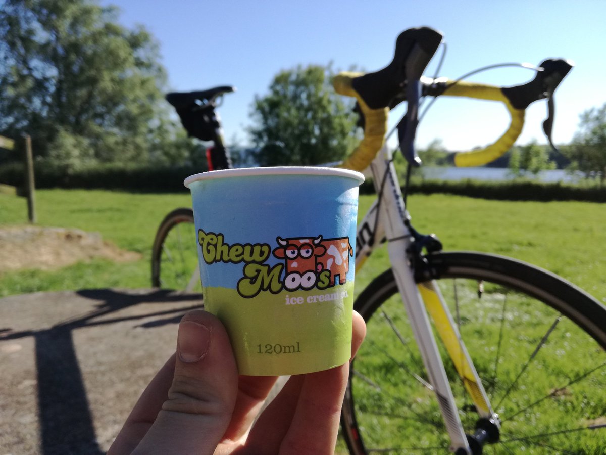 Nice cycle home from work stopping for a <a href="/Chewmoos/">Chew Moo's Ice Cream</a> ice cream on the way. 😀