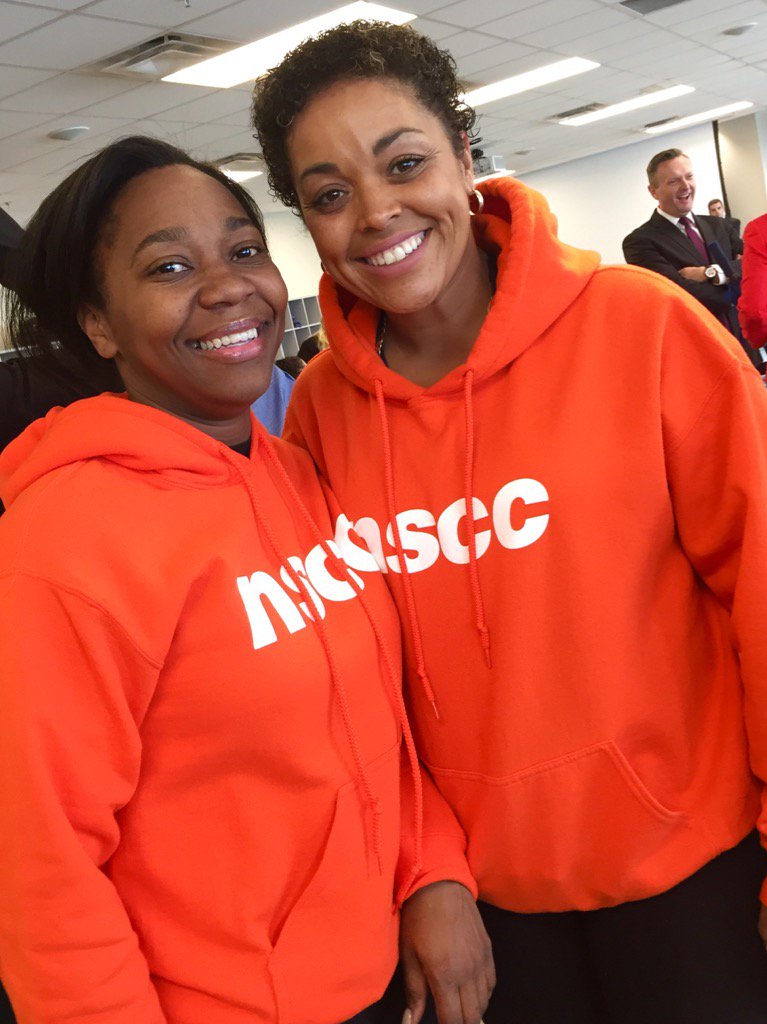 NSCCNews's tweet photo. Celebrating the upcoming grads of the @IrvingShipbuild &amp; NSCC &amp; @WomenUnlimitedN partnership incl. Antonia &amp; Denise https://t.co/W5B73ok7Qh
