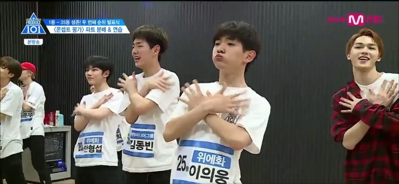 DAxFwOYUAAEyUOc.jpg:large