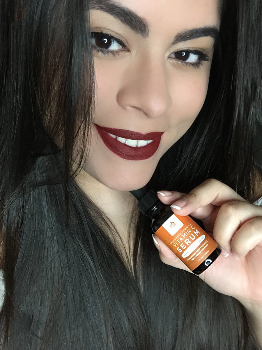 foxbrim's tweet image. #VitaminCSerum is a light #serum that works great for both oily and dry skin! #SensitiveSkinSolutions bit.ly/2o3G5kG #skincare