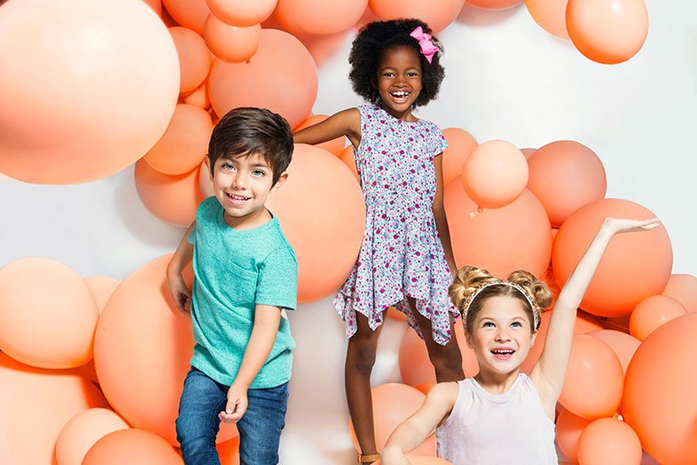 #Traveling with the kids? There are endless ways to keep them entertained. #FamilyTravel #SanDiego bit.ly/2pr6Boq