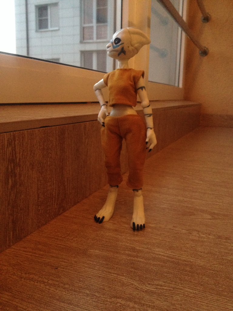 zeligenm's tweet photo. Calibration 👽 #MassEffectAndromeda #turian #garrus #garus #3d #zbrush #3Dprinting #bjd #doll https://t.co/XCOHJcrbBL