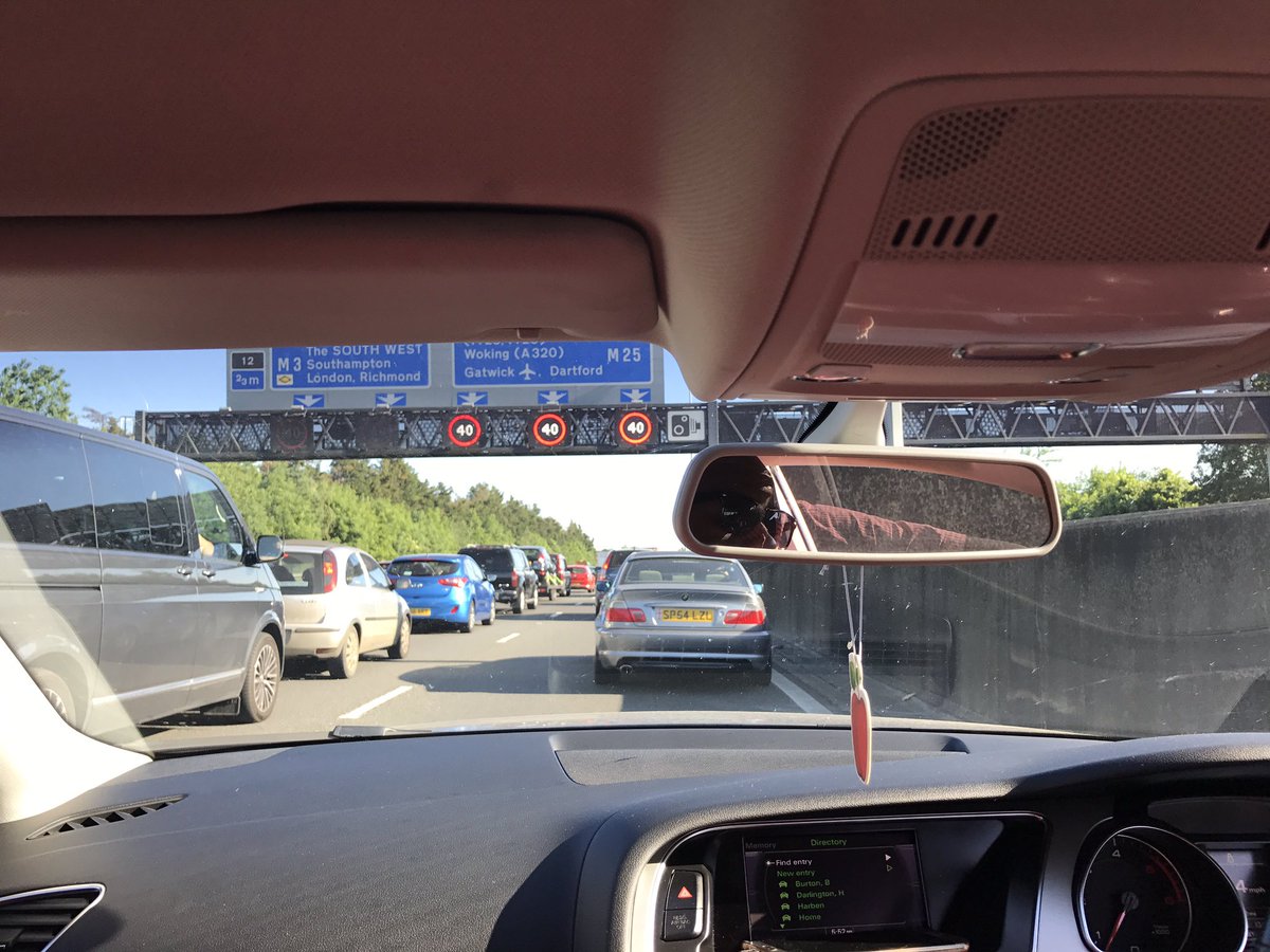 julienleonard's tweet photo. On our way to @Gatwick_Airport for the arrival of @FlyRwandAir @YKaritanyi @FidelisMironko @UKinRwanda @RwandAir_UK #KGLLGW #FlyRwandAirUK https://t.co/NNwjv7yKDz