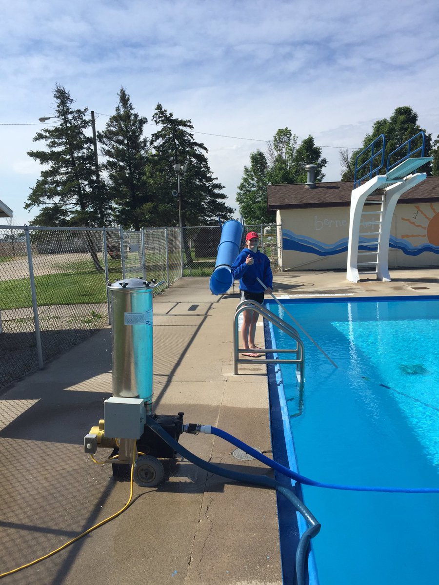 BernePool's tweet photo. Tomorrow is Opening Day!  We are ready to roll! https://t.co/cFOZIDx8sR