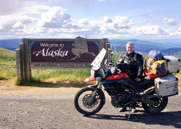 Vimalsumbly's tweet photo. Globe crossing #TigerXC rider Steve Henley urges you to "write your own thrilling plot" #Thinktiger READ:https://t.co/acZ0QTzrAb #ForTheRide https://t.co/PkaYncLrci