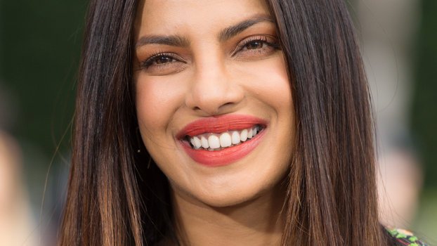 dalymodes's tweet photo. #Priyanka_Chopra Doesn't Want to Play a Bond Girl, She'd Rather Be Bond https://t.co/h0i12NYXcw #luxury #lifestyle #news https://t.co/9vp739AfsE