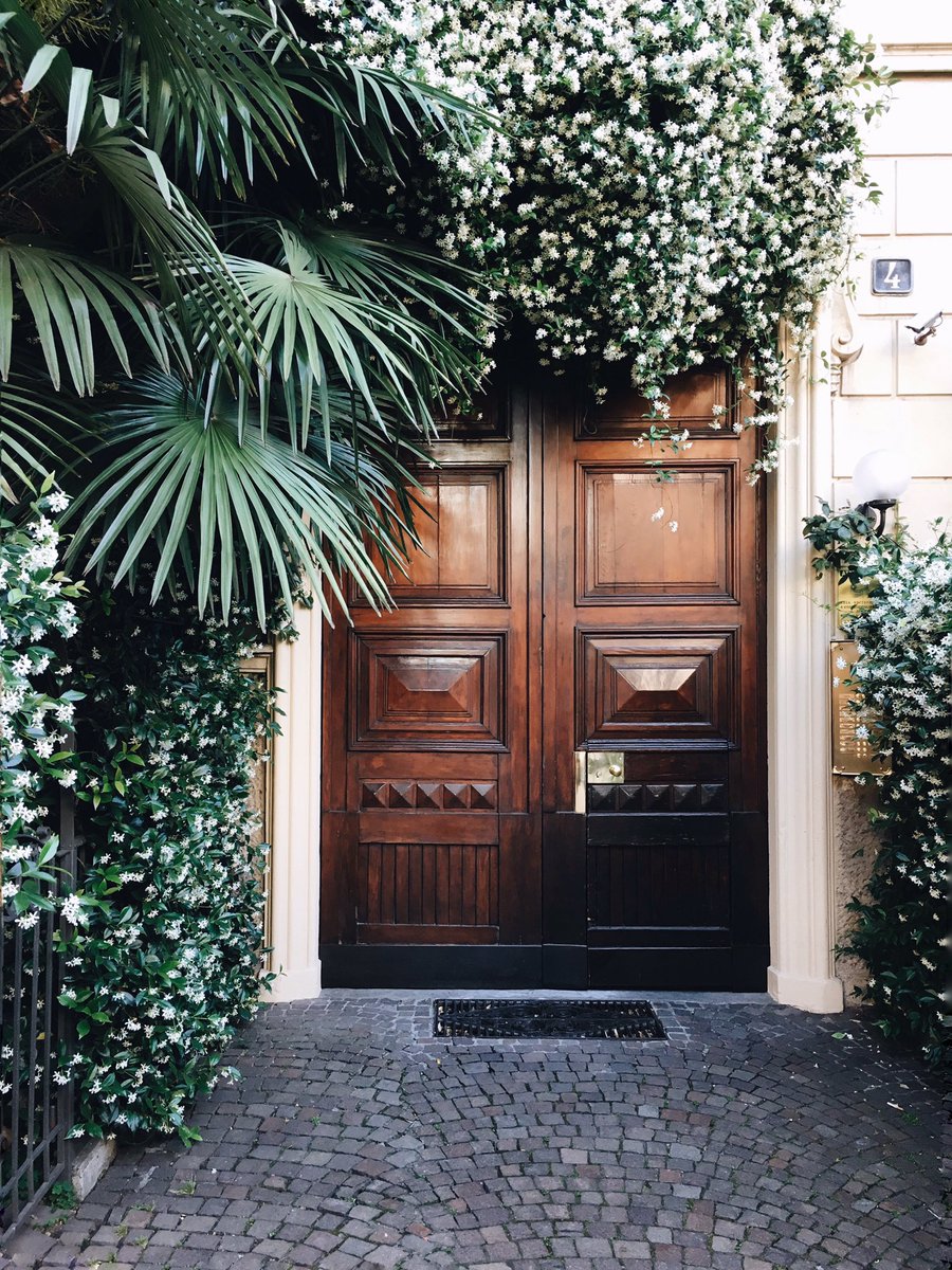 #PPinbloom [the best smell ever 💚]
📍Milan, Italy