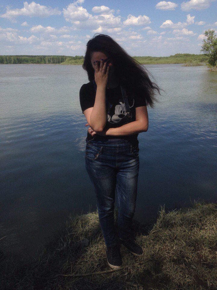 Heidi_Neri99's tweet photo. Хиккарь выполз на улицу
#Hikky #Hikikomori #gotik #gothic #Emo #Emogirl #Emo_girl #Emo2017 #Emo_2017 #emo_kid #emokid #emostyle https://t.co/irSYoPZ6P1