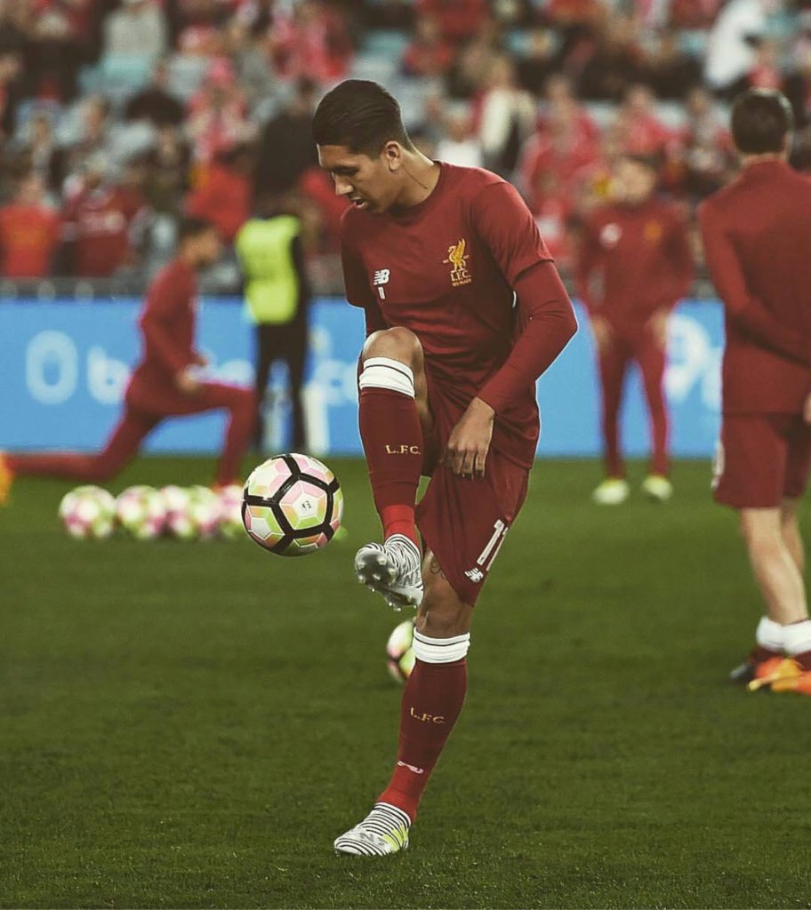 adidas nemeziz roberto firmino