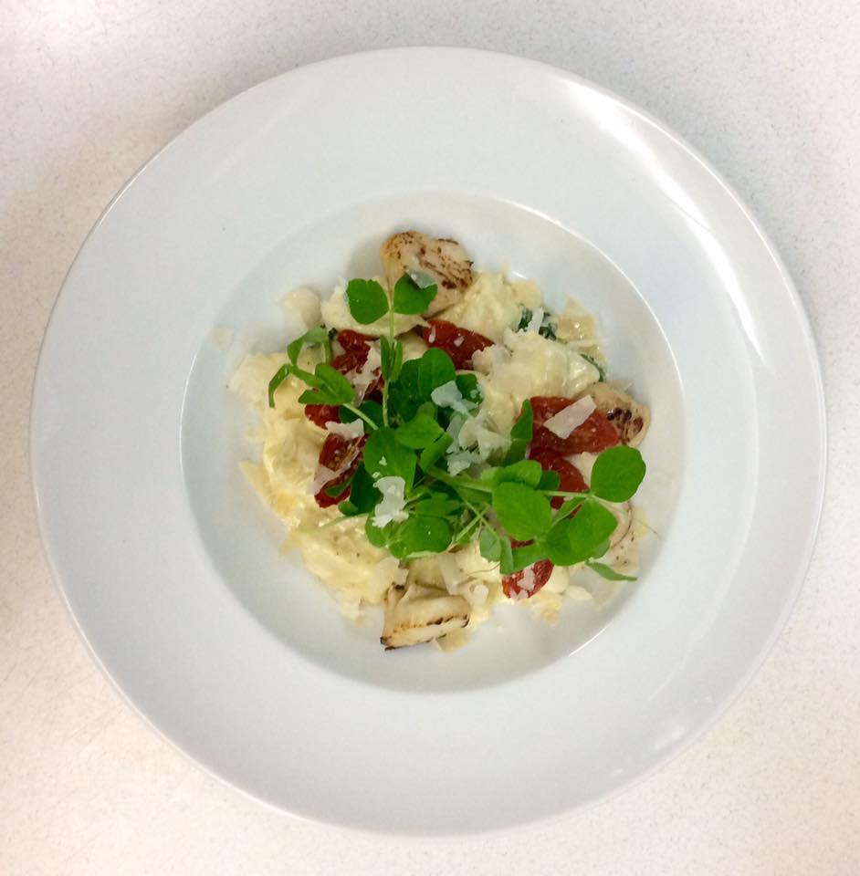 Tonight's gnocchi special is irresistible! 🍴 #yum
Try it tonight at Zee's Bistro! 773 St. Clair, Chatham ON
(519) 351-4468