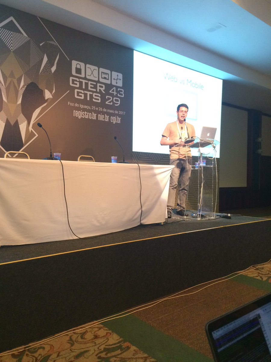 gtergts's tweet photo. Segurança em APIs externas de uso mobile - Manoel Domingues Jr no GTS-29 Foz #gtergts https://t.co/mUZTWAjVWf