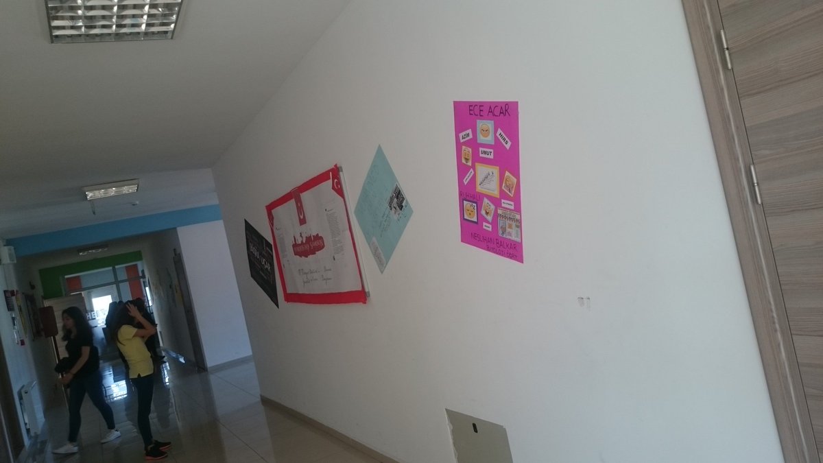 12. Sınıflarımıza bu sabah "sen biriciksin" sürprizi yaptık 😄🙌Öğretmenlerimize emeklerinden dolayı teşekkür ediyoruz...#senbiriciksinprojesi