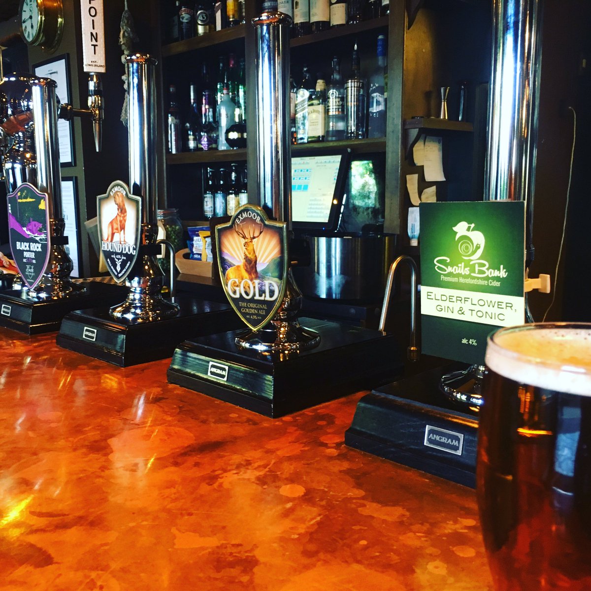 Thank goodness it's Friday #fridayfeeling #friday #beeroclock #theancientmariner <a href="/exmoorales/">Exmoor Ales</a> <a href="/budebrewery/">Bude Brewery</a>