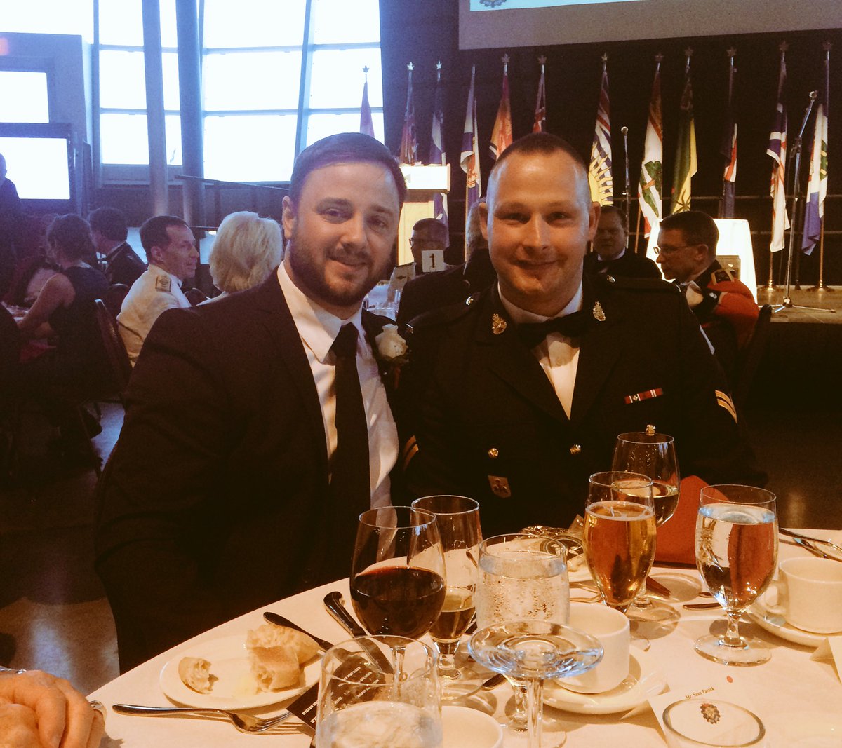 prostar_energy's tweet photo. Thank you to the CFLC and Canada's Reservists!! Prostar is honored to attend the #cflcawards2017 in Ottawa!! https://t.co/twz5z09Xzm