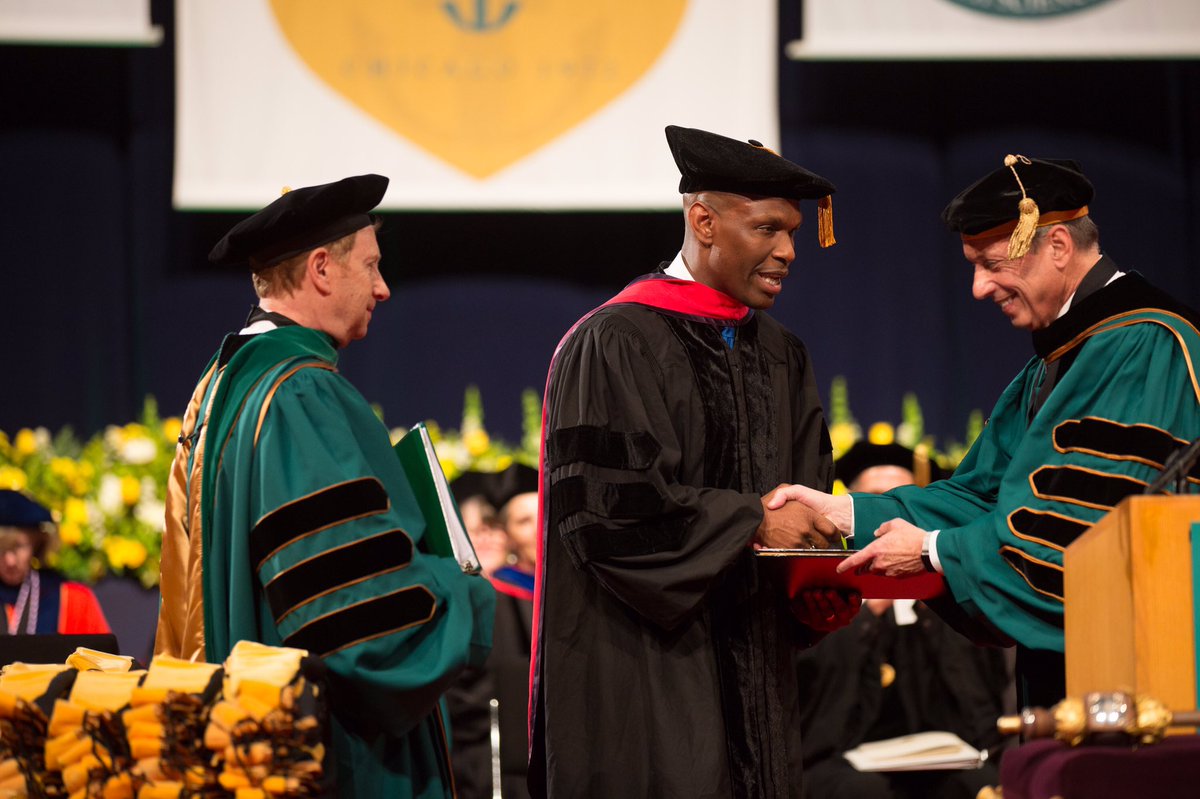 RushUniversity's tweet photo. Highlights from a day weโll always remember. ๐๐ https://t.co/pOdByxosCX #rushgrad2017 https://t.co/fyiJgVHhuO