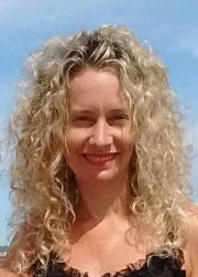 damianb368's tweet photo. @bastatodo diganle a maru que mi hermana es el clon de ella https://t.co/C0aDMkCrIC