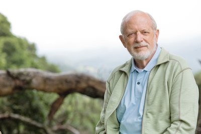 AOTAIncPR's tweet image. Study finds need for educating older adults on outdoor #fallprevention. Via @ScienceDaily ow.ly/aMrU30c2pJs