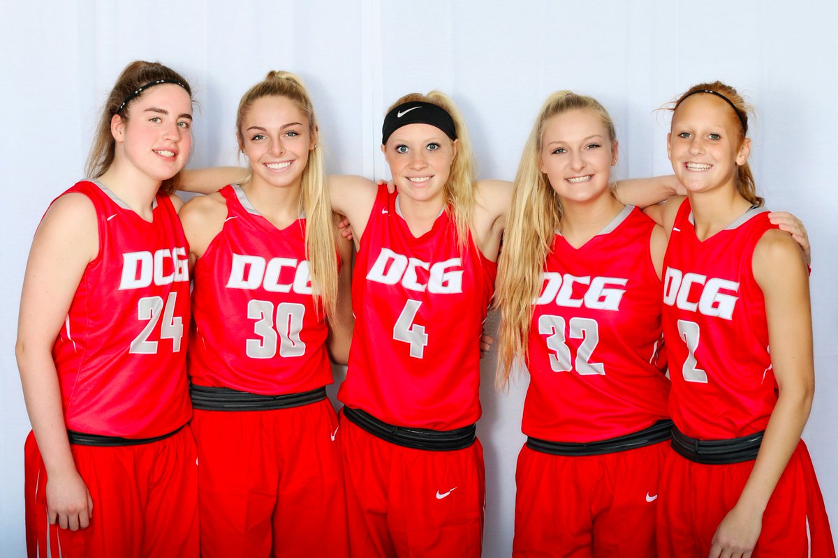 Congrats DCG graduating seniors! Especially proud of these 5! <a href="/hannah_wuebker/">Hannah Wuebker</a> @rachelllllowary <a href="/tatumjorgensen/">Tatum Jorgensen</a> <a href="/Makenna_Junge/">Makenna Junge</a> @BK_myy_WaAaay