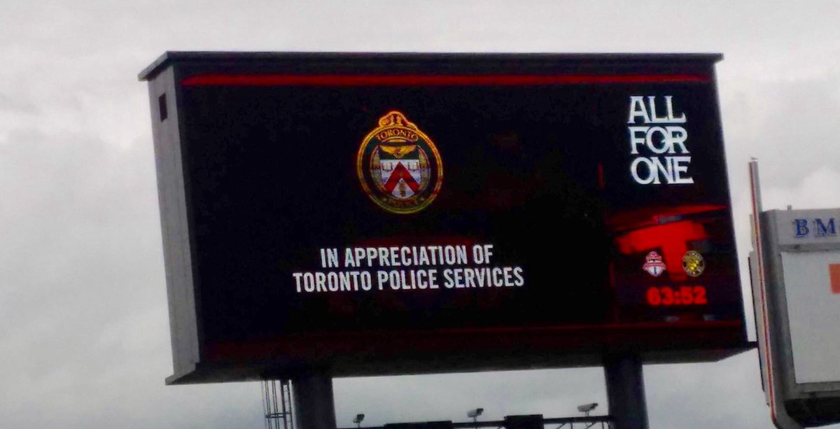 Tonight we recognize our First Responders and welcome @TorontoPolice to the match. #TFCLive https://t.co/6k3lnmCVpf