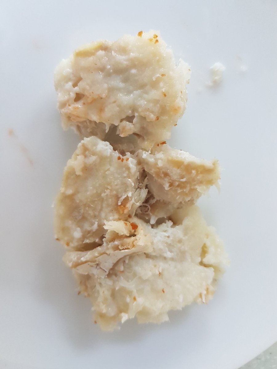 contricks's tweet photo. Look at the lovely "white haddock steak" in a @BirdsEyeUK fish. MRC Mechanicly Recovered Crap. @BirdsEye https://t.co/wBIHJuslME