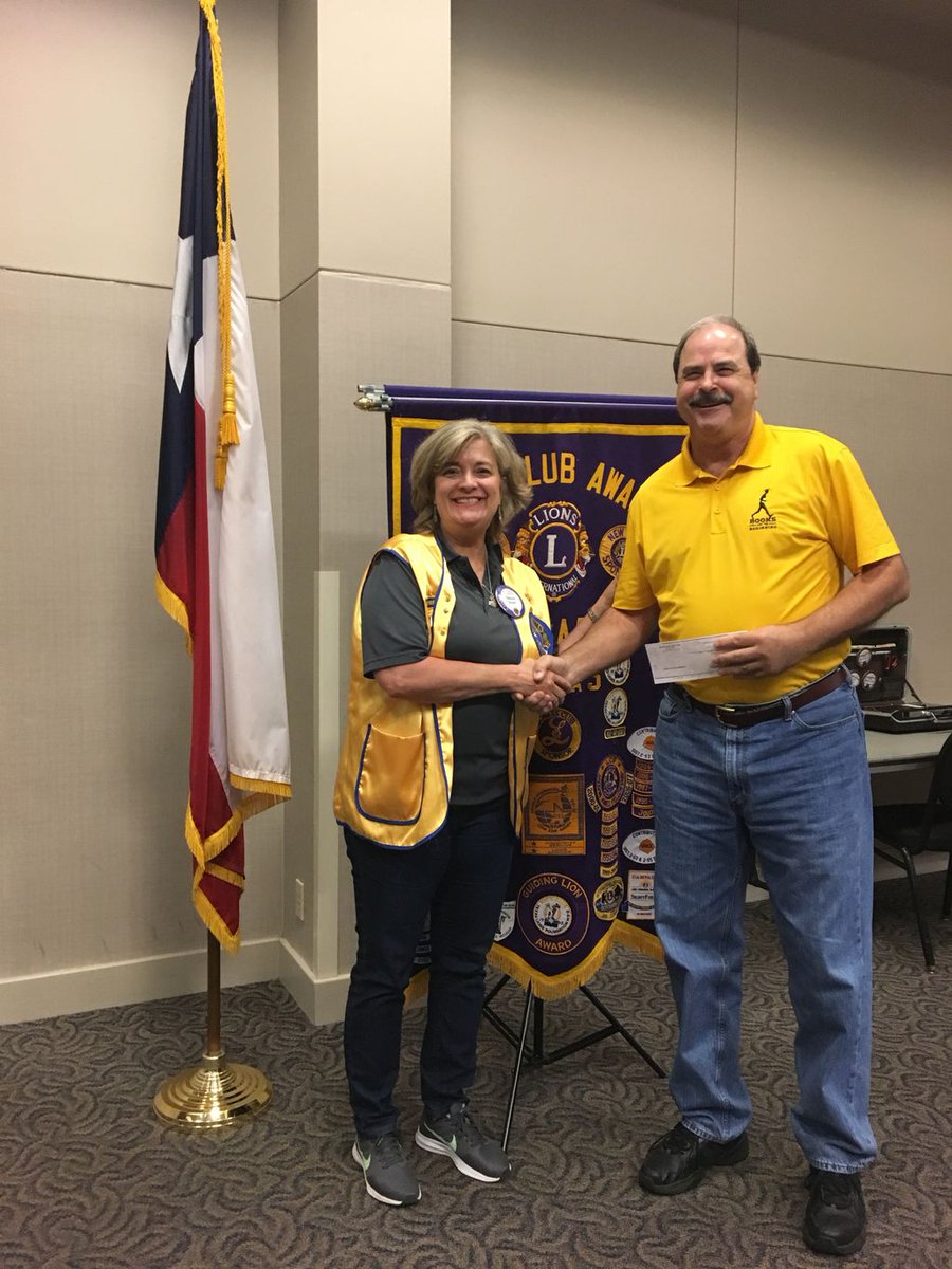 BATBMike's tweet photo. @lionclubs Thank you San Marcos Lions Club for the $7500 donation that will give books to 2 San Marcos Elementary schools next year! https://t.co/dVFhsC7n8G