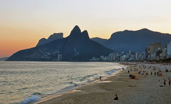 noviosviajeros's tweet photo. ¿Un #ViajeDeNovios a #Brasil 🇧🇷 ? Mira aquí…  ➜ https://t.co/RYlDsTOYHU https://t.co/kE8WBunTbu