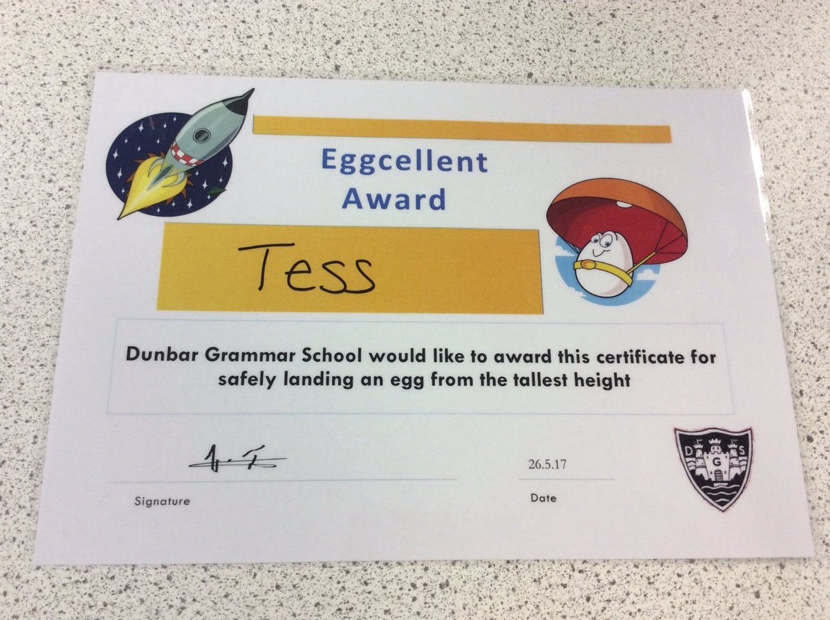 DunbarPrimary's tweet photo. P7 had a brilliant time at their #ScienceTransition today! Lots of learning & mixing with cluster schools π @DunbarGrammar https://t.co/XgGhSjrybs