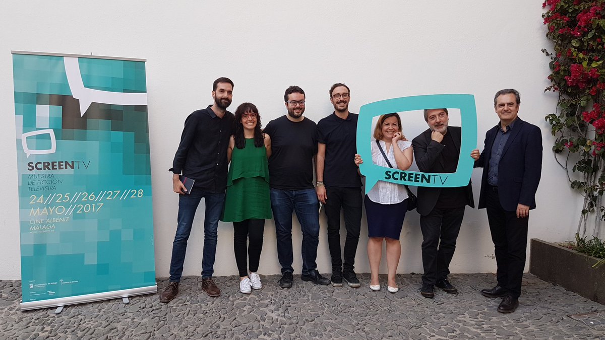 ¿Qué 3 series británicas os llevaríais a una isla desierta?Comienza la mesa redonda sb ficción británica #ScreenTVMálaga en el Auditorio MPM