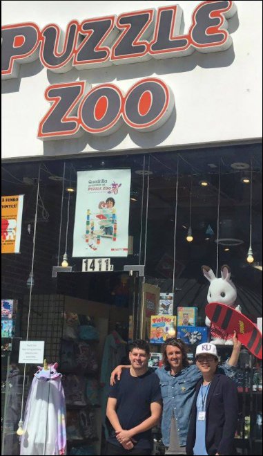We love it when we have special friends and guests! Come by #PuzzleZoo more <a href="/SpoonerBoards/">Spooner Boards</a> and #HappyFriday! 😎