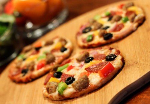 biz_nooz's tweet photo. Chicken crust Pizza is the low carb version
https://t.co/uhOVQfh8jy
#Pizza #RealGoodPizza #ChickenCrustPizza #LowCarbPizza #ChickenPizzaBase https://t.co/zTHk81zMXF