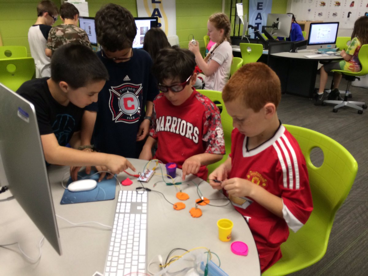 jpphil35's tweet photo. Last day of STEM Lab for the year. Thank you @KernerMLS  💻 #wal109  #engage109 https://t.co/gKjUC9WrkM