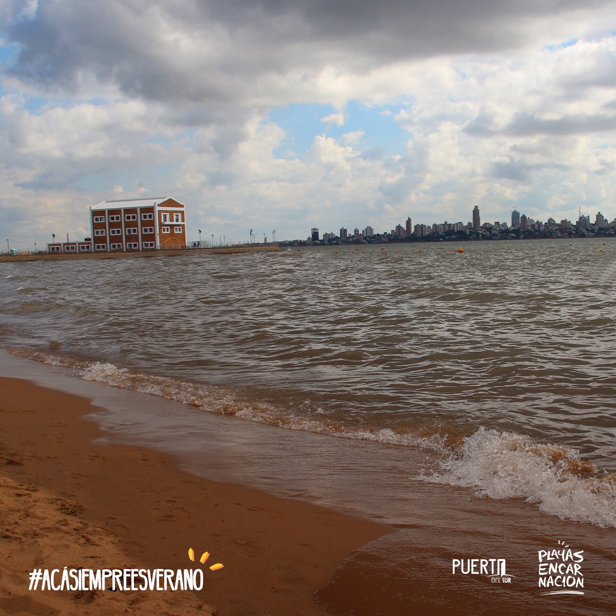PlayasEncar's tweet photo. Encarnación Paraguay. #PlayasEncar #Acásiempreesverano https://t.co/FqcreuKTEo