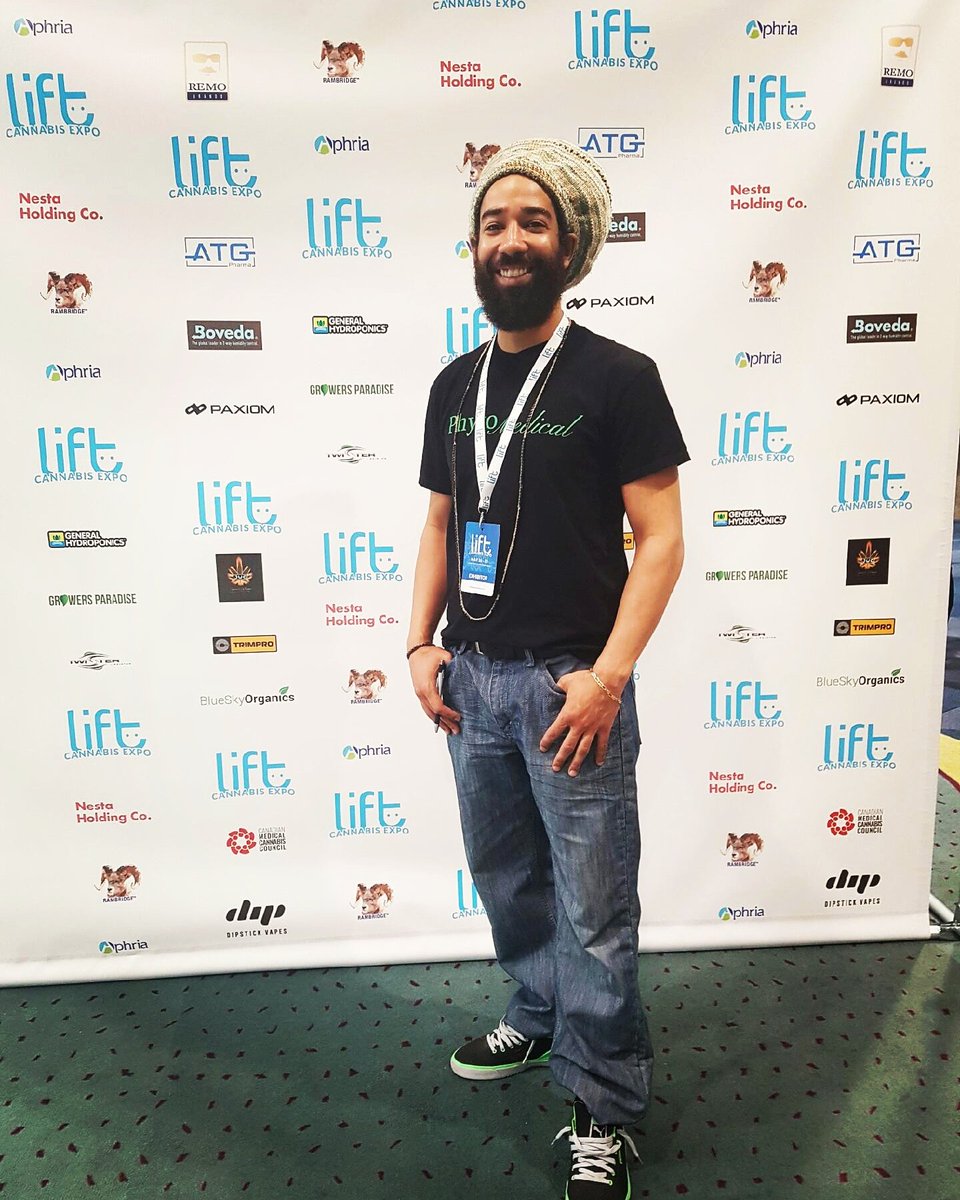 RasMason13's tweet photo. Check out @PhytoMeds this weekend @liftcannabis expo, metro Toronto convention center. #ACMPR #phytomedical #grow #cannabis #medicine #lift https://t.co/ayNO5wWLb4
