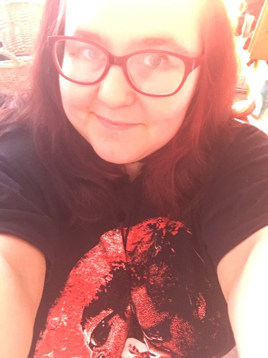 _laurakins_'s tweet image. Some crazy lighting in this but I  like it 😆👌🏻 It's a boondock saints kinda day 💚🙏🏼☘️ @seanflanery @wwwbigbaldhead @MurphyMacM @ConnorMacM