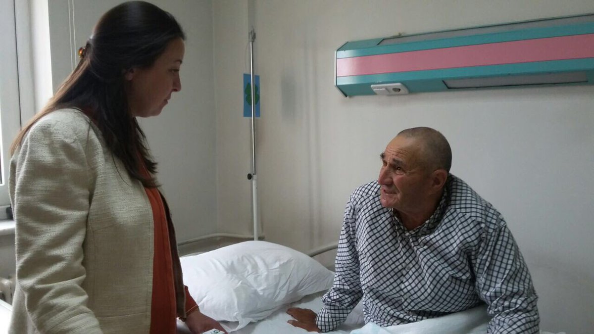 Odunpazarı teşkilatımızdan Metin KIRDAŞ ın babasını ziyaret ederek,geçmiş olsun dileklerimizi ilettik