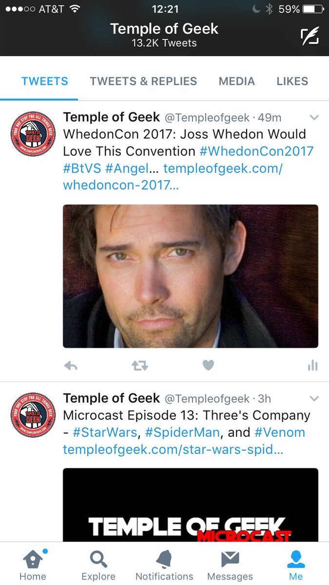 Templeofgeek's tweet photo. Ummm okay twitter, that wasn't the featured photo but okay. Clearly, twitter loves @AndrewSBowen. #Somuchlove #WhedonCon2017 https://t.co/kHajtZ2Iq1