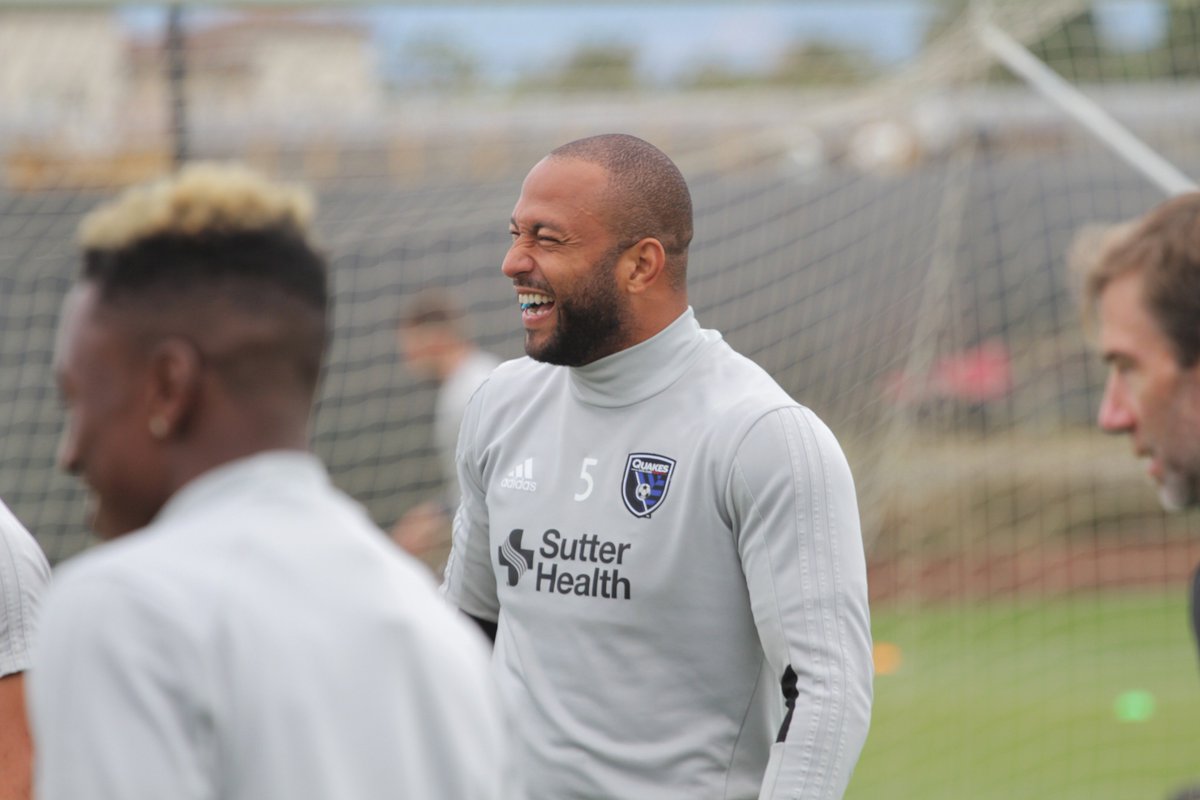 All 😃 ahead of tomorrow's #CaliClasico.   #BeatLA  ⚫️🔵 https://t.co/iGeYC9Ij4g