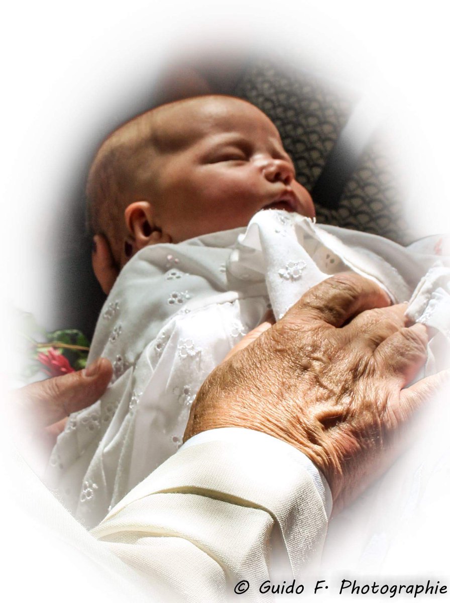 GFGFOTO's tweet image. @GFGFOTO #Baby #Taufe #Canon
