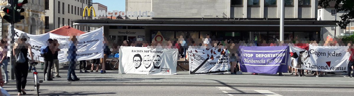 antira_muc's tweet photo. Wer are here and we will fight! Eindrücke von  der Demo in #Regensburg gegen alle #Abschiebelager am 26.05.2017 https://t.co/dD0htH3Qfu
