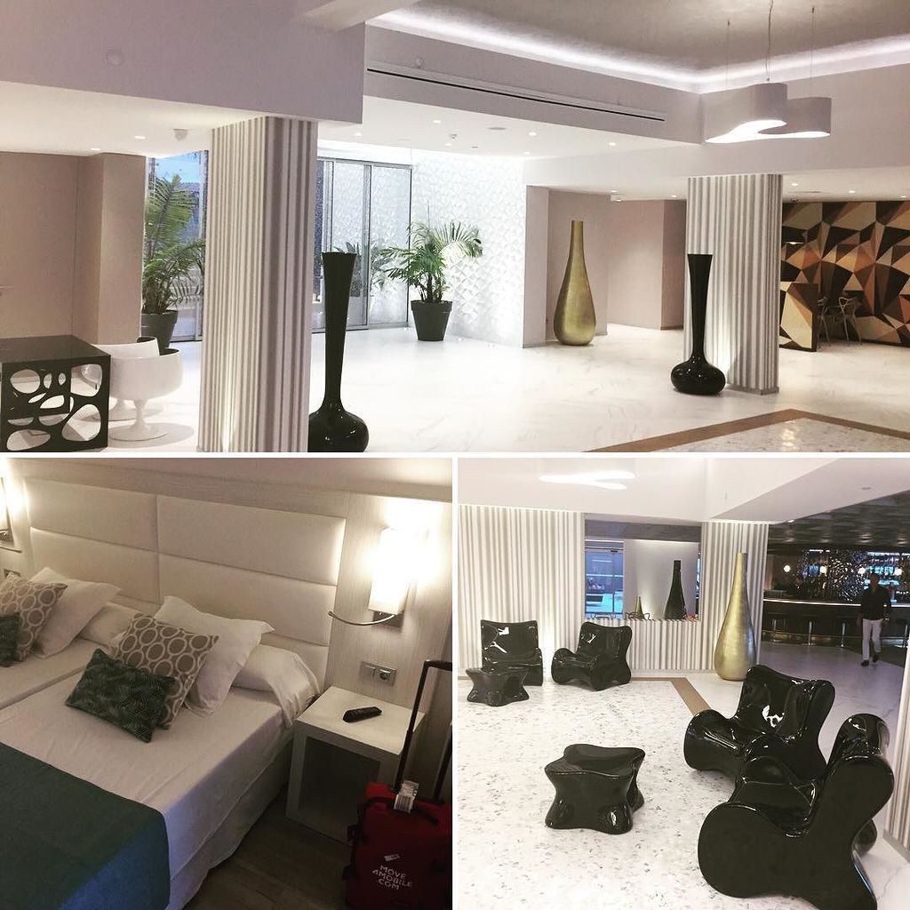 0x1ad2's tweet photo. Nice hotel ππ» #ibiza #move4mobile https://t.co/CqrhbM4cQb https://t.co/T856jHIDhe