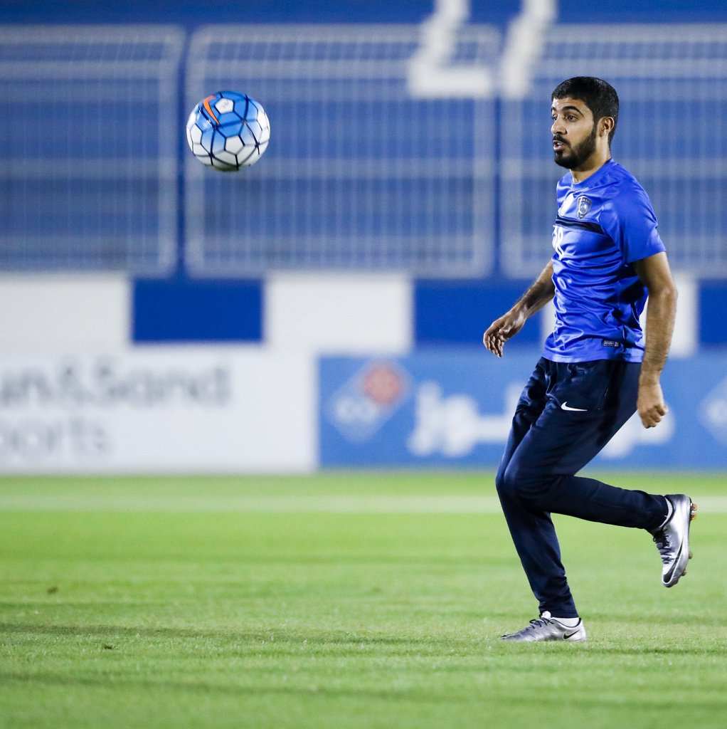 ufmradio's tweet photo. مصادر Ufm: إدارة #التعاون تعتزم طلب استعارة عبدالمجيد الرويلي من #الهلال، أو شراء ما تبقى من عقده الذي ينتهي بنهاية الموسم القادم. https://t.co/pSIIyngJnI