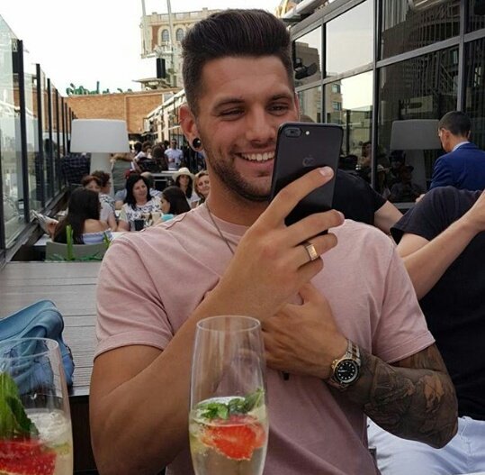 El bebé bello ¿ A que sí ? 💞 <a href="/rym_renom/">Rym Renom</a> <a href="/albertbarranco/">Carlos  Barranco</a>