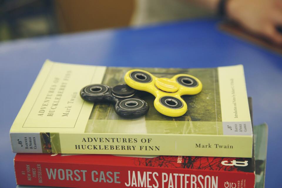 Title Wave Books tweet media