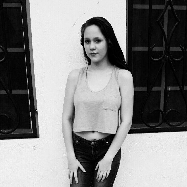 kimberlyPerex's tweet photo. #NuevaFotoDePerfil https://t.co/xV0xv6JE0G