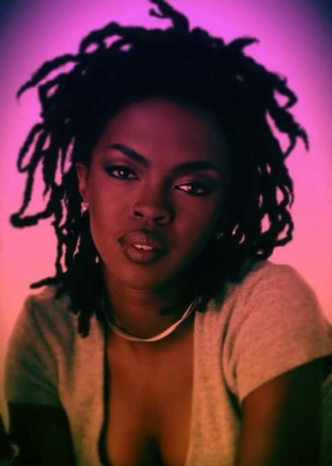 Um ícone desse completando mais um ano de vida, happy birthday Ms. Lauryn Hill   