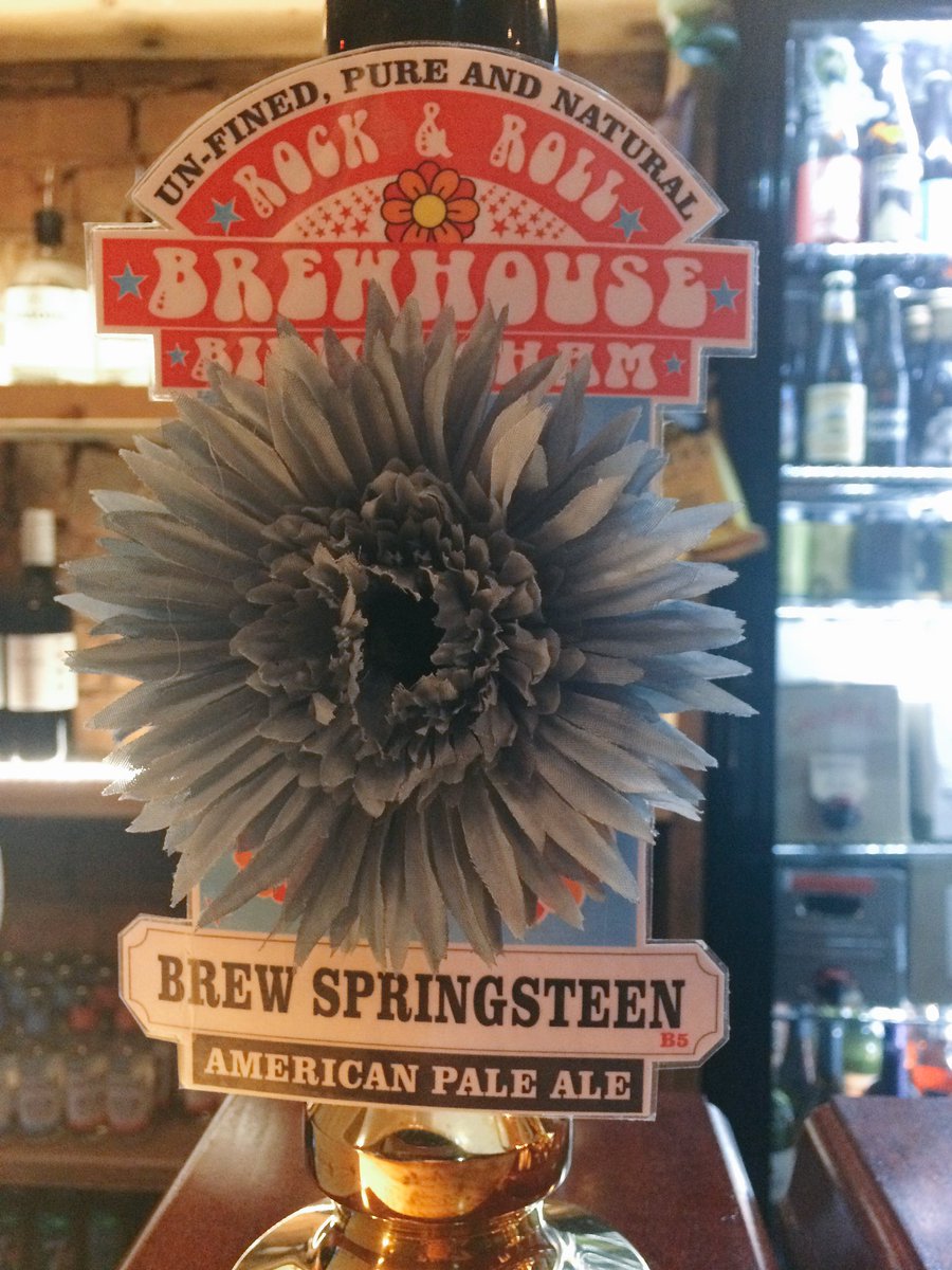 A beer we can all get on board with, am I right <a href="/judithp/">Judith Petersen</a> &amp; <a href="/tomgellatly1/">Tom Gellatly</a>? Great shout-out to <a href="/springsteen/">Bruce Springsteen</a> by <a href="/RocknRollBrew/">Rock&Roll Brewhouse</a> in <a href="/1000TradesJQ/">1000 Trades</a>