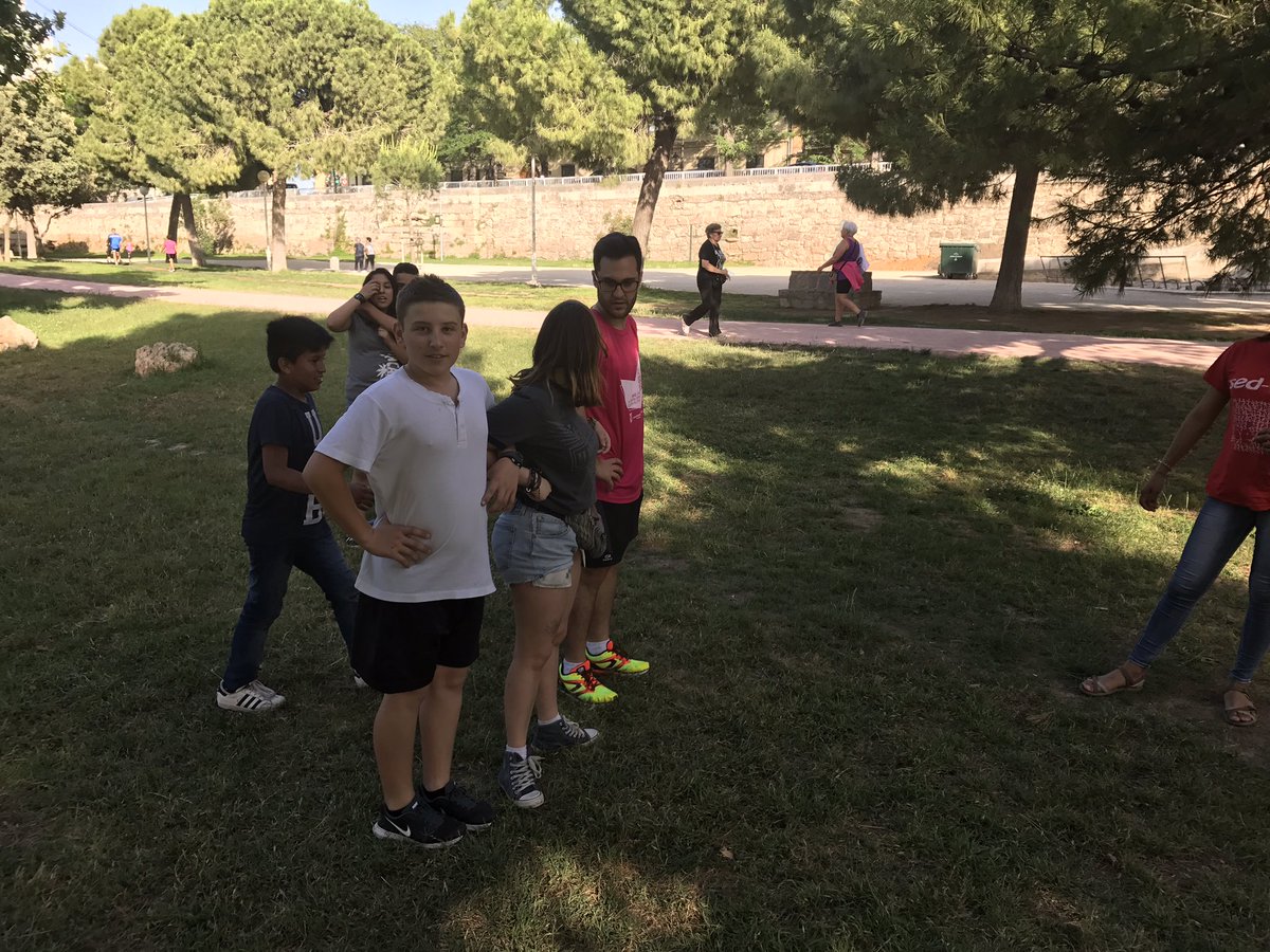 sedvies's tweet photo. K3 y K6 hoy han ido al río para jugar junt@s! #svcentroabierto https://t.co/paqpJwbOlI